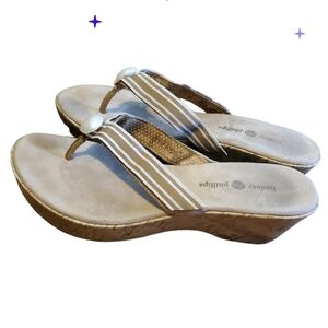 Lindsay Phillips Switch Flops - Size 10